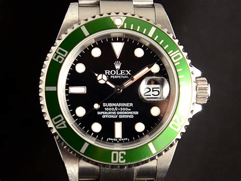 rolex submariner ghiera verde e quadrante verde|Sito ufficiale Rolex.